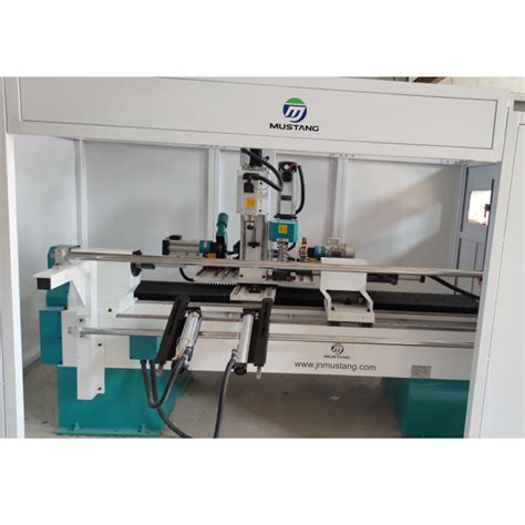 4 axis wood turning machine